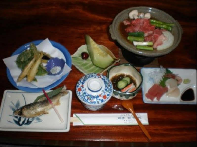 Iwatakiso Hotel Takayama  Luaran gambar